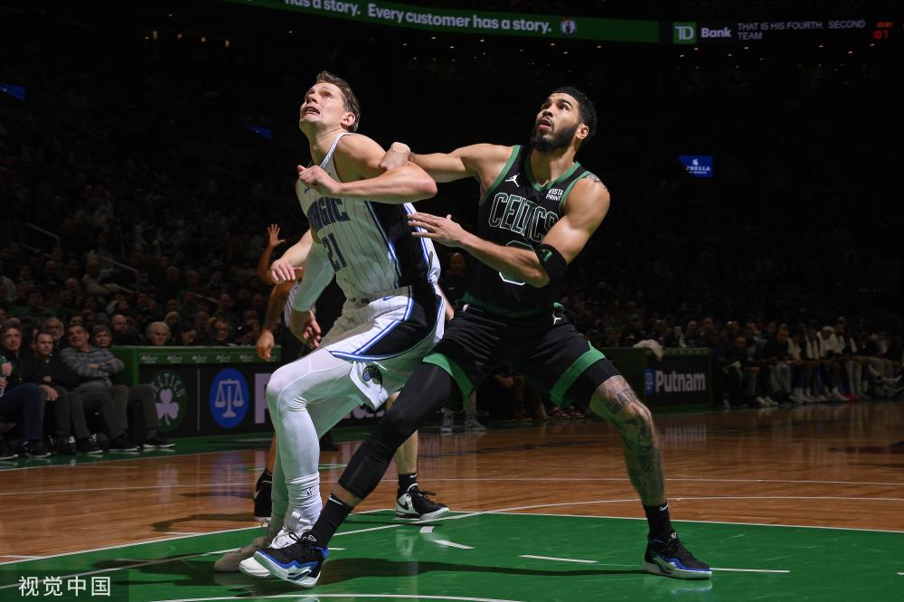 右后卫的体 右后卫的体