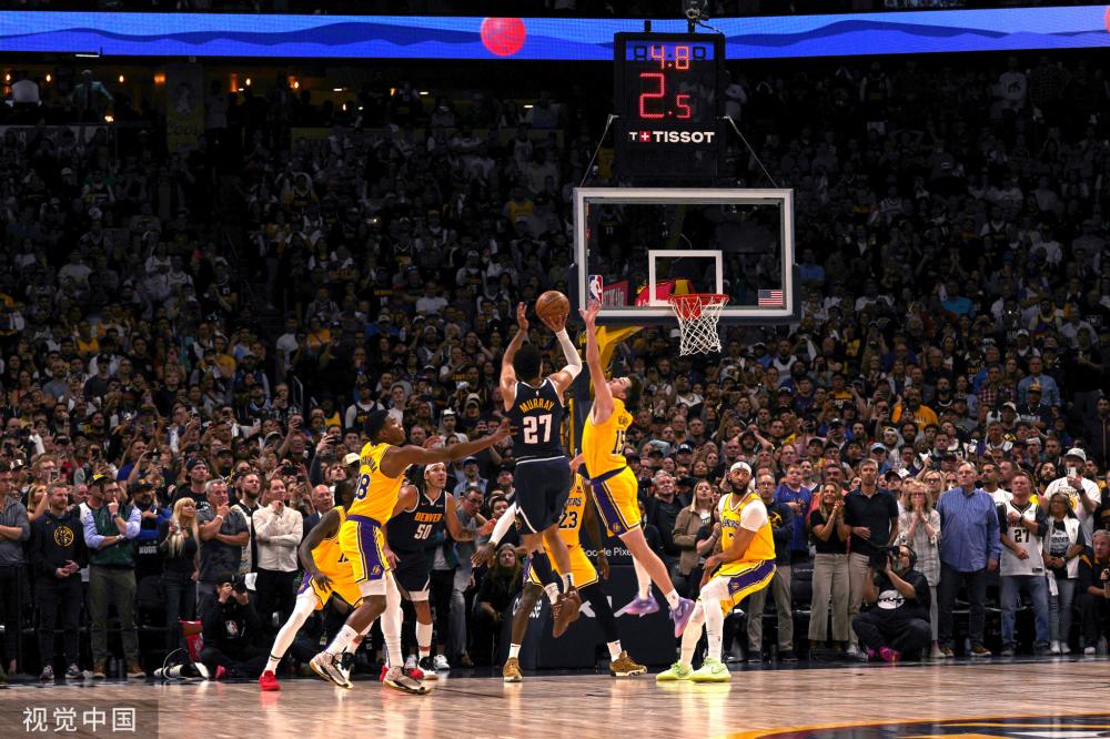 小因：上半场我们配得上进得更多；红牌？我犯了错并且道歉了.