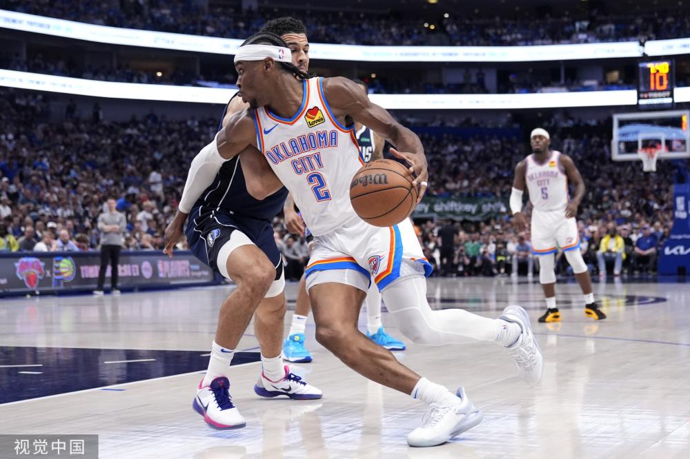 支队伍在球 支队伍在球