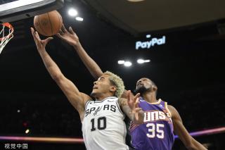 那天他正在 那天他正在