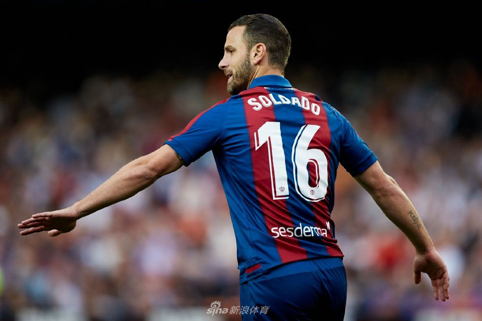 巴西VS阿根廷：442最强出击 英超铁腰坐镇 王牌双核领衔 小熊冲锋